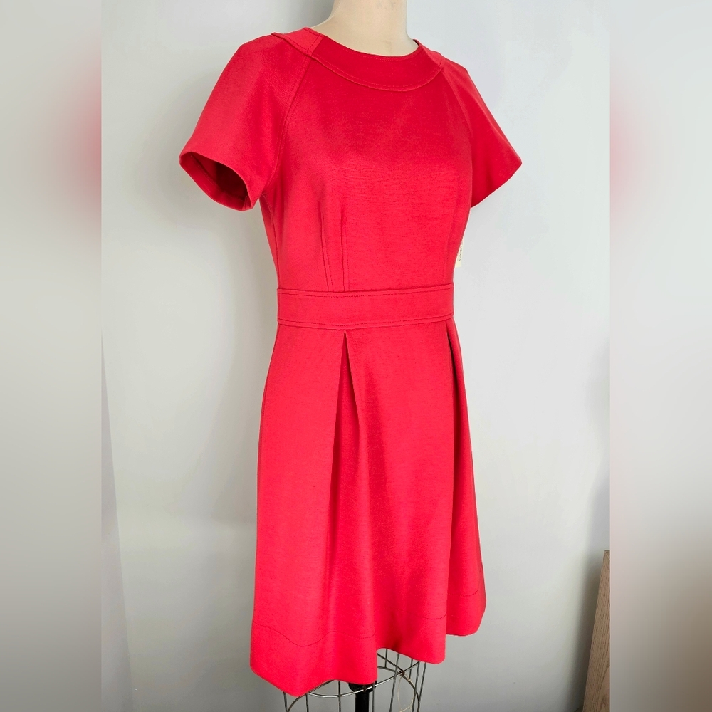 NWT Shoshanna Red Fit & Flare Size 10 Bergdorf Goodman Pleated Cocktail Dress